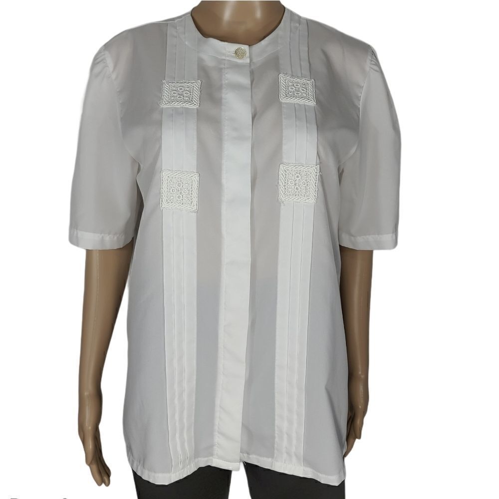 Judy Bond Vintage White Pleated Button Up Blouse